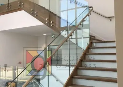 شركات تركيب هاندريل زجاجي في السعودية